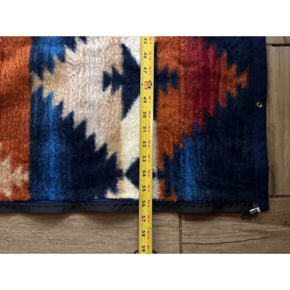 Biederlack Cuddle Wrap Snap Stadium Throw Aztec Tribal Blanket Zipper 77"x56" - Picture 5 of 15